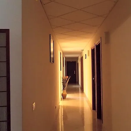 Roma Hotel