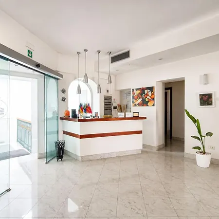 Roma 3* Matera