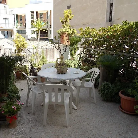 Hotel Roma 3*