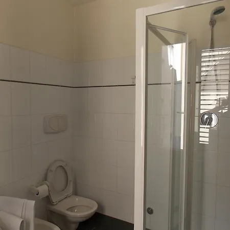 Hotel Roma 3*